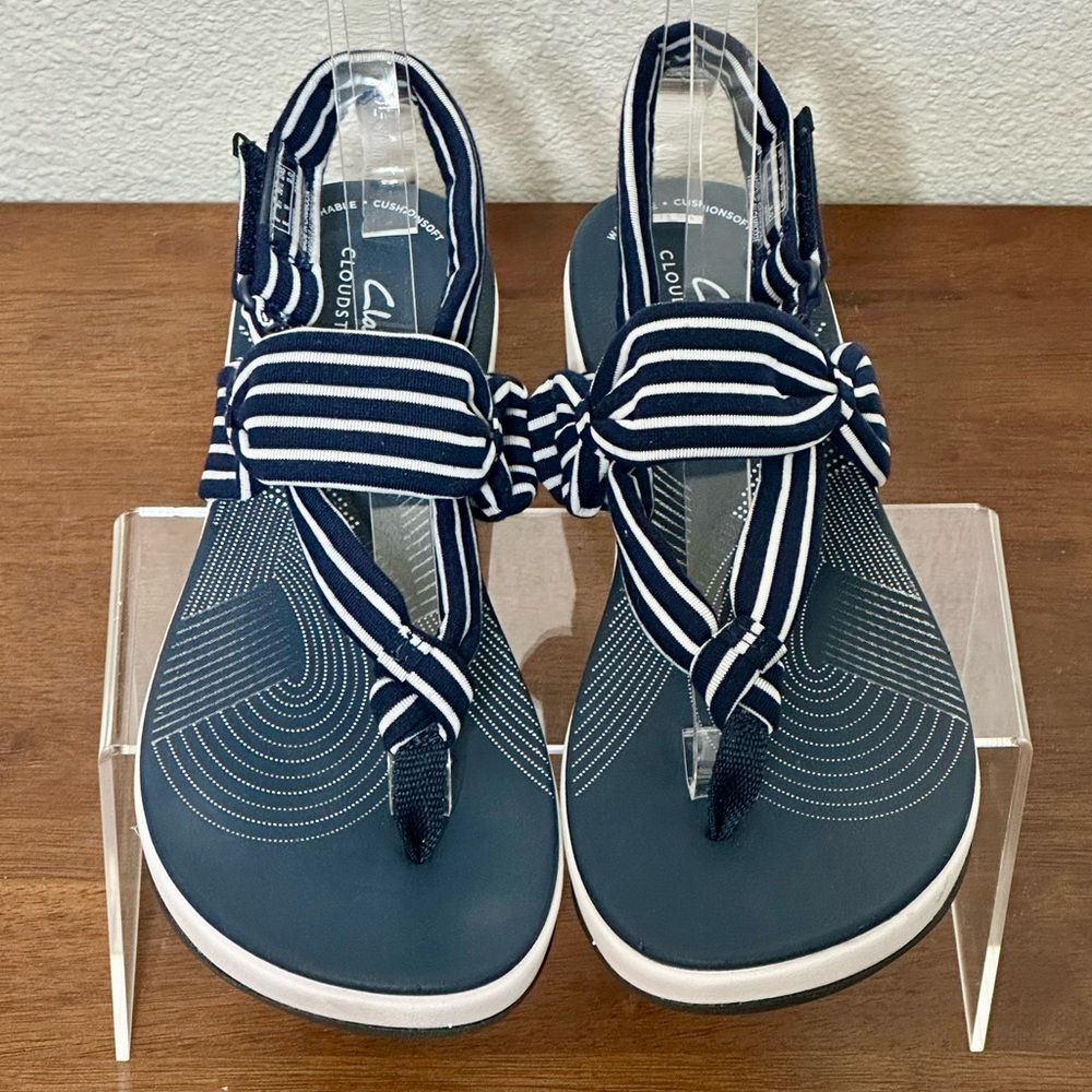 CLARKS CLOUDSTEPPERS Women's Arla Nicole Cushioned Sandal, Navy Stripe, Sz 8.5 W